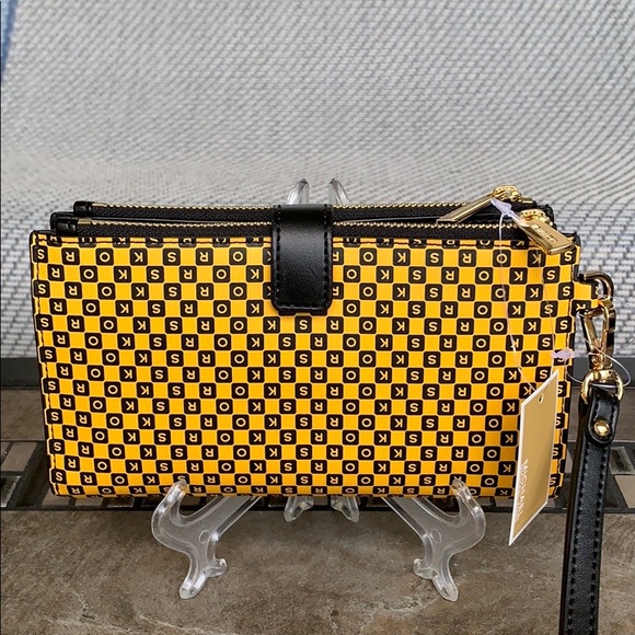 MICHAEL K NEW YORK CITY JST LG DOUBLE ZIP WRISTLET - Picture 13 of 16